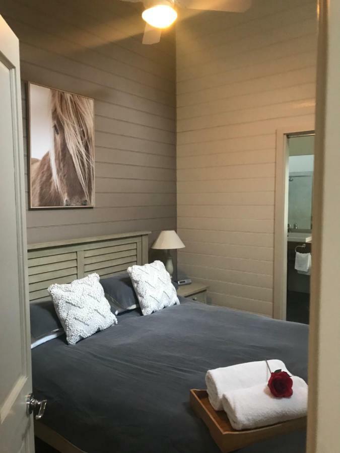 יארה גלן Two Truffles Cottages מראה חיצוני תמונה