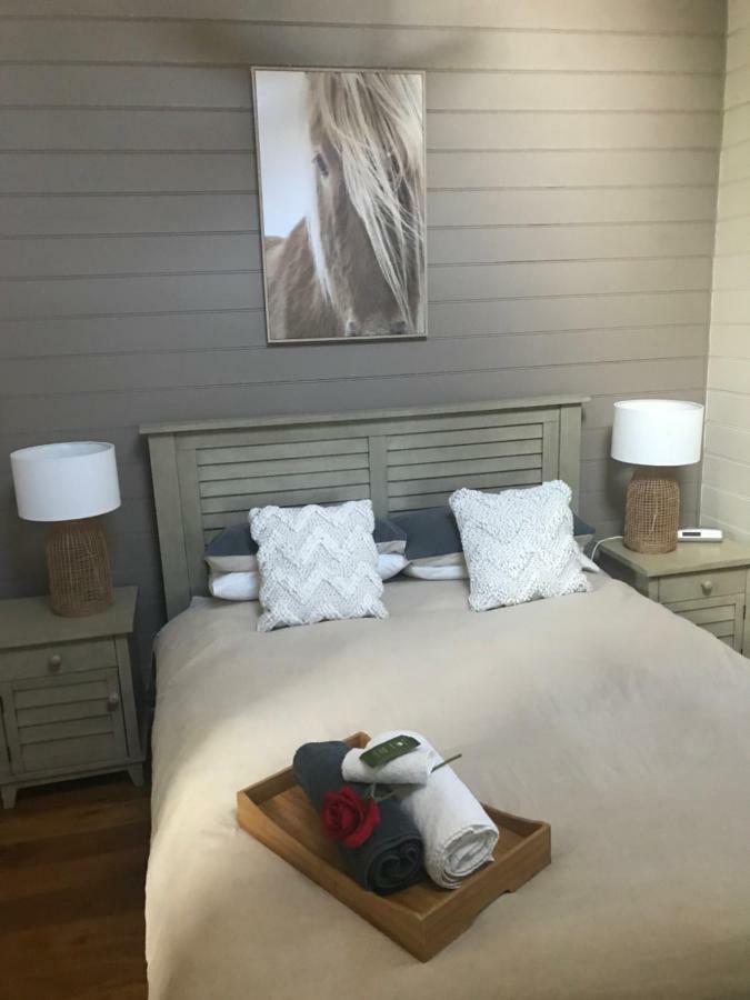 יארה גלן Two Truffles Cottages מראה חיצוני תמונה